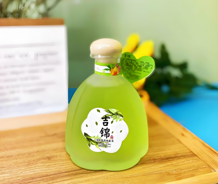 网红杨梅酒招商 电商直播一件代发