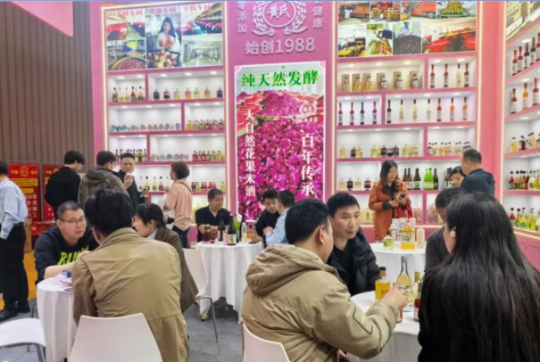 展位人气爆棚，实力圈粉无数